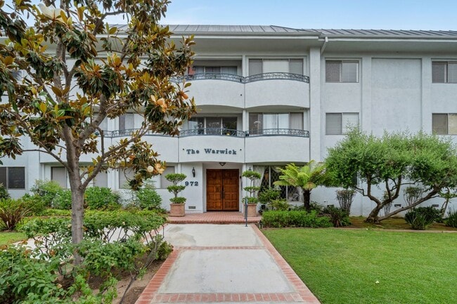 Primary Photo - 972 E California Blvd