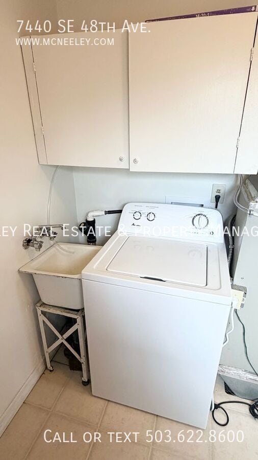 Building Photo - 7440 SE 48th Av