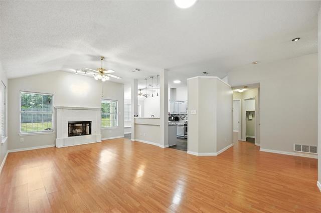 Building Photo - 1358 Mill Crossing