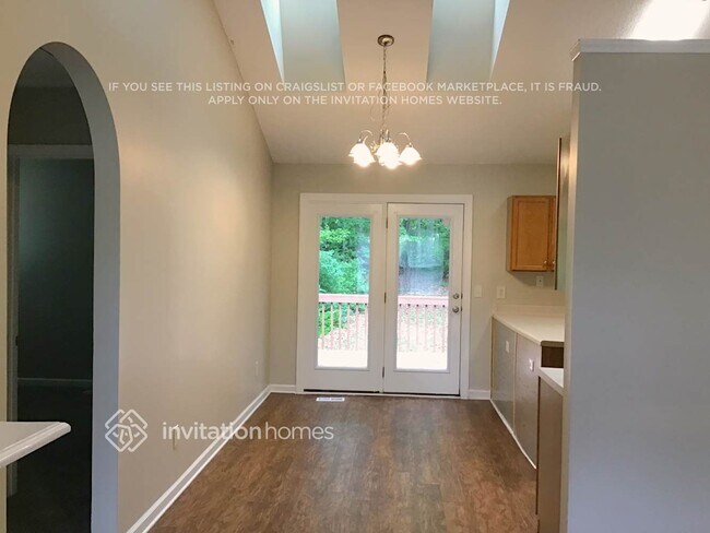 Building Photo - 5305 Dunrobin Ct