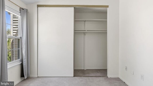 Building Photo - 8903 Waites Way