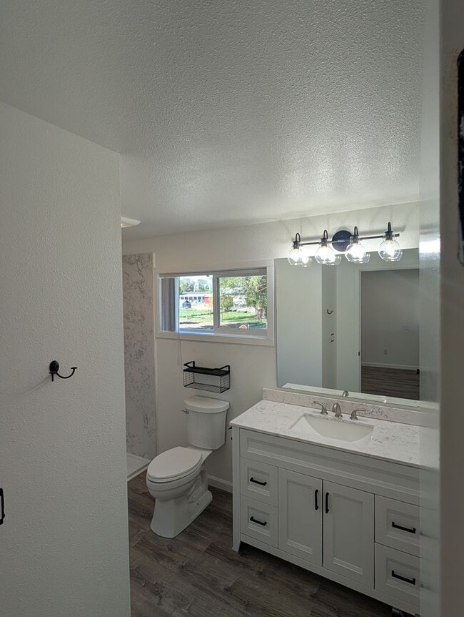 Building Photo - New 4 Bedroom 2.5 Bathroom House
