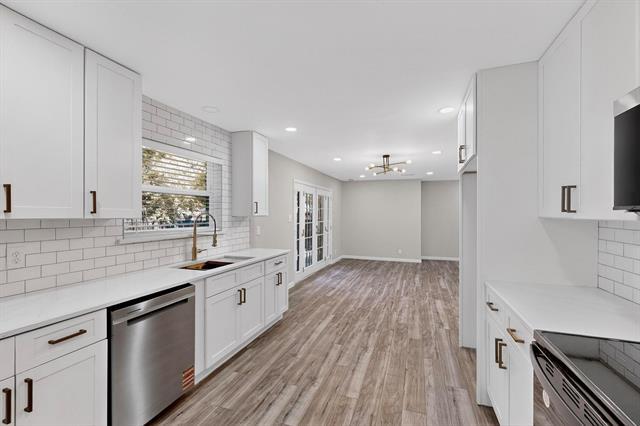 Building Photo - 10833 Palace Way