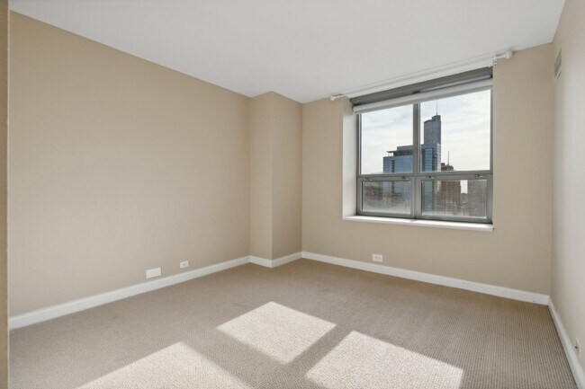 Building Photo - 474 N Lake Shore Dr