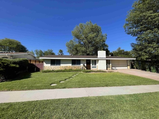 Building Photo - BEAUTIFULLY REMODELED GRANADA HILLS HOME!