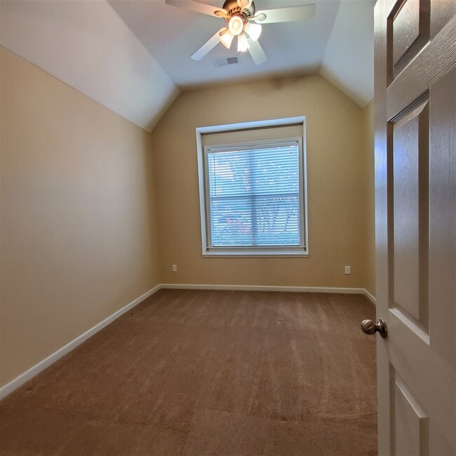 Building Photo - 189 Fleets Island Dr