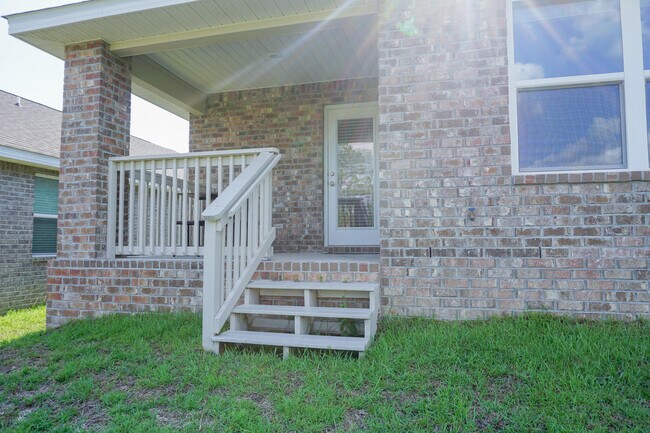 Building Photo - 4703 Airmen Dr