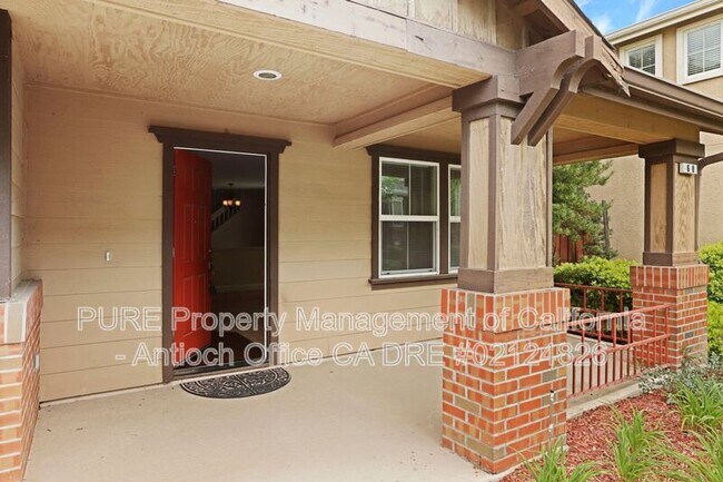 Building Photo - 60 Xena Court