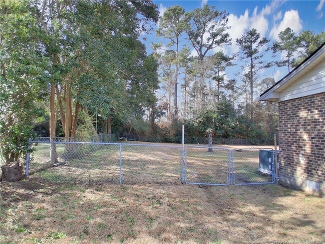 Building Photo - 753 Goodyear Dr