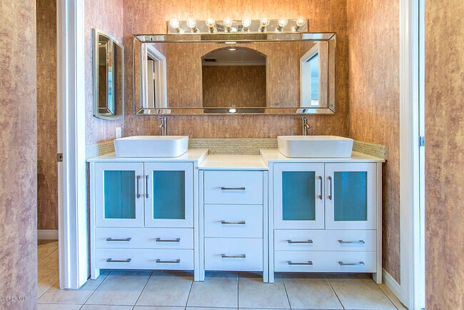 Building Photo - 2399 Windward Cir
