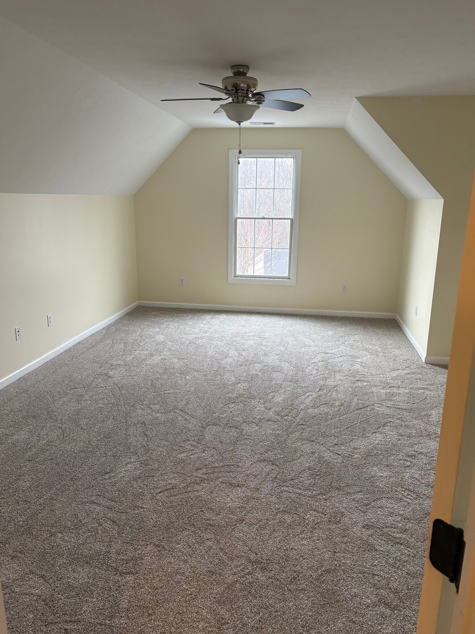 Building Photo - 409 Arabela Ct