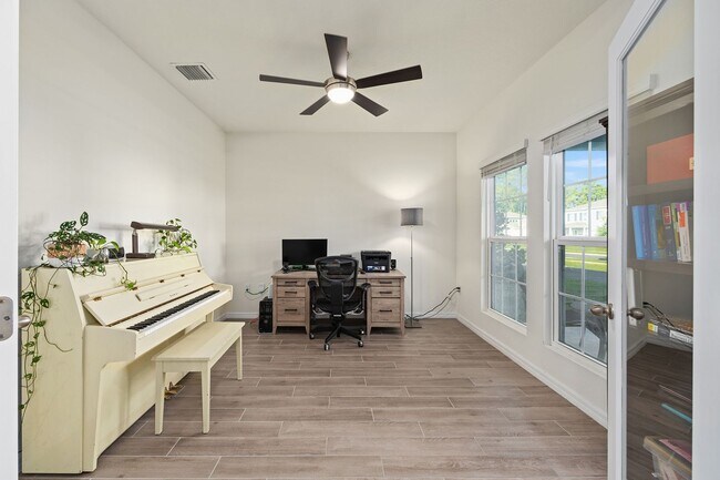 Building Photo - New Home In Arbor Greens