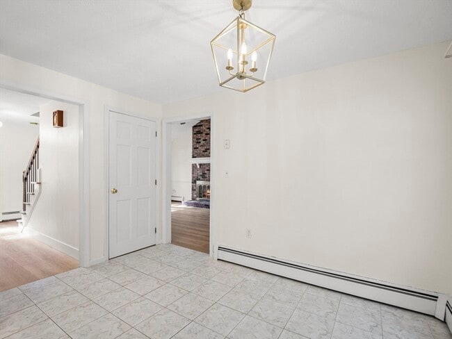Building Photo - 40 Langley Ln