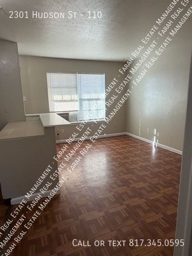 Building Photo - 2301 Hudson St