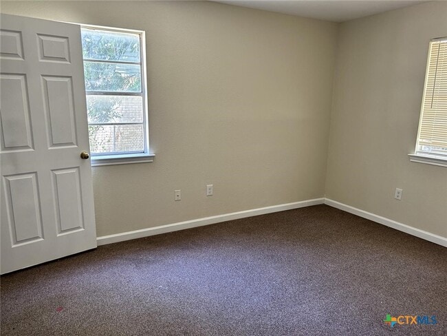 Building Photo - 1409 Calle Nogal