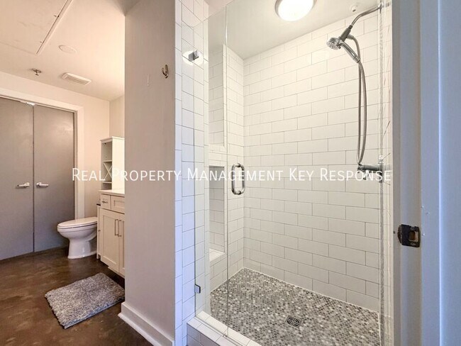 Building Photo - 1803 Broadway-#125