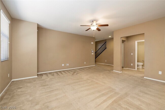Building Photo - 10683 Country Knoll Way