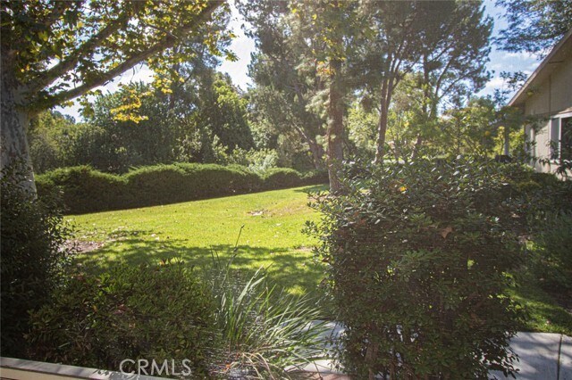 Building Photo - 594 Avenida Majorca