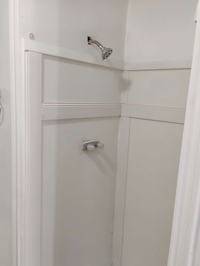 Building Photo - 121 Whiteface Dr