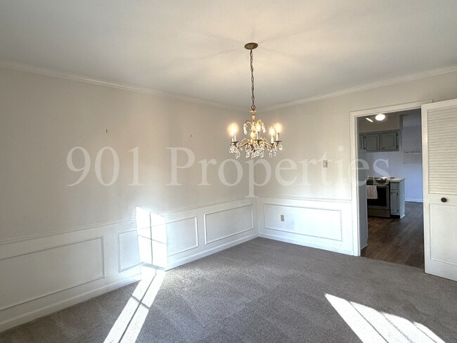 Building Photo - 7094 Corsica Dr