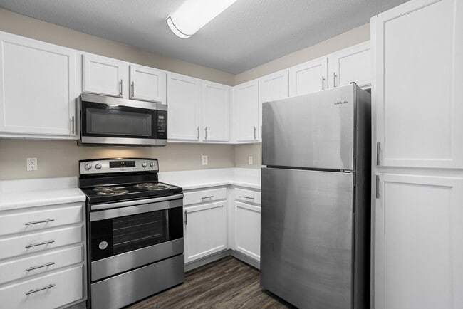 Building Photo - Wendover Ridge