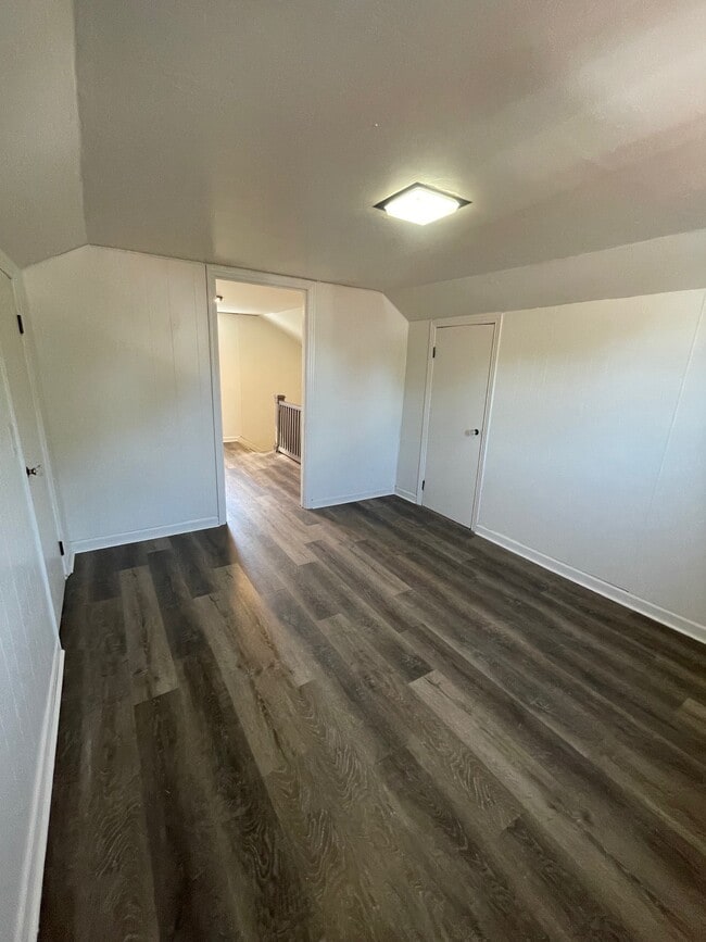 Building Photo - 8041 Marlowe St