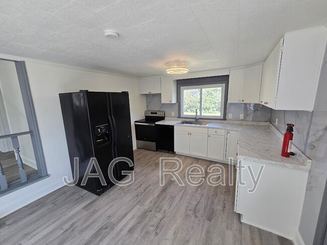 Building Photo - 3320 Griffin Cemetery Rd