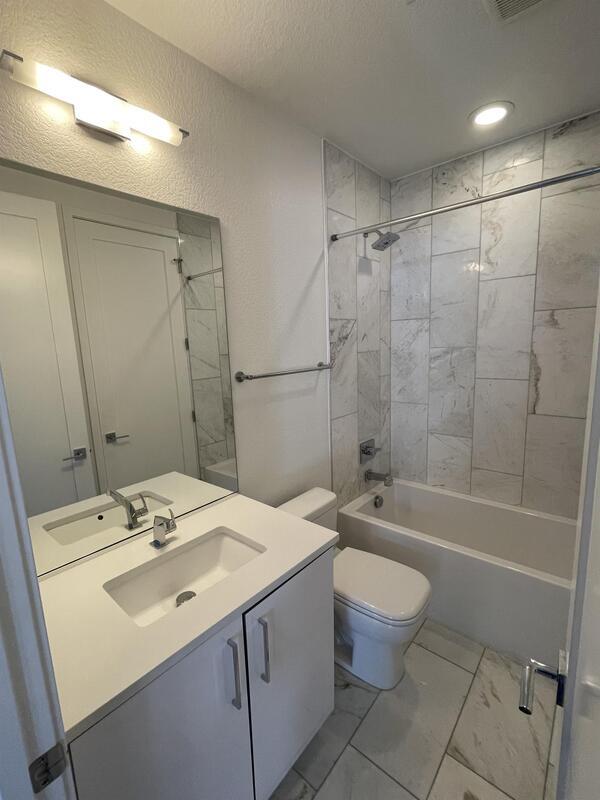 Building Photo - 3030 Wilson Ct