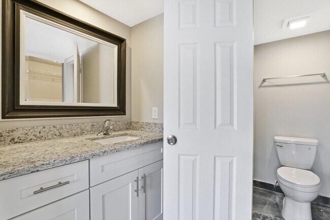 Building Photo - 3636 Whitehall Dr