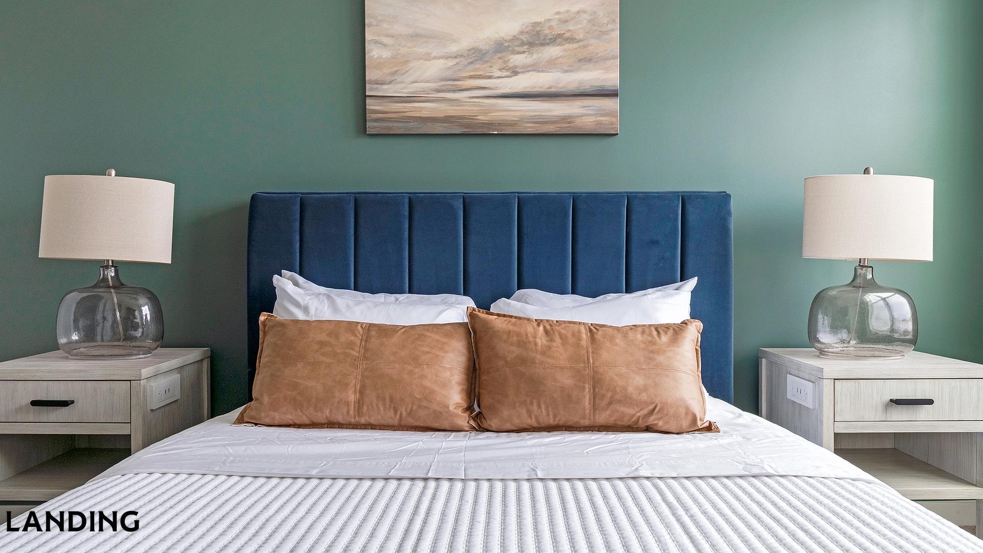 Building Photo - 1270 Hillcrest Dr