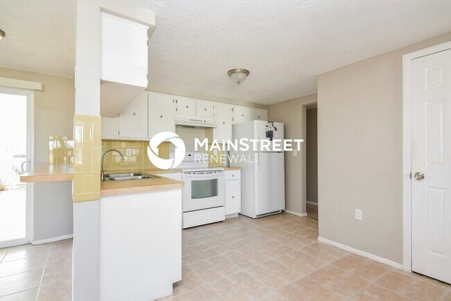 Building Photo - 3 Bedroom Pet-Friendly Home in Holiday, FL with Main Street Renewal