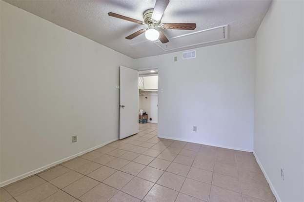 Building Photo - 19311 Lazy Valley Dr