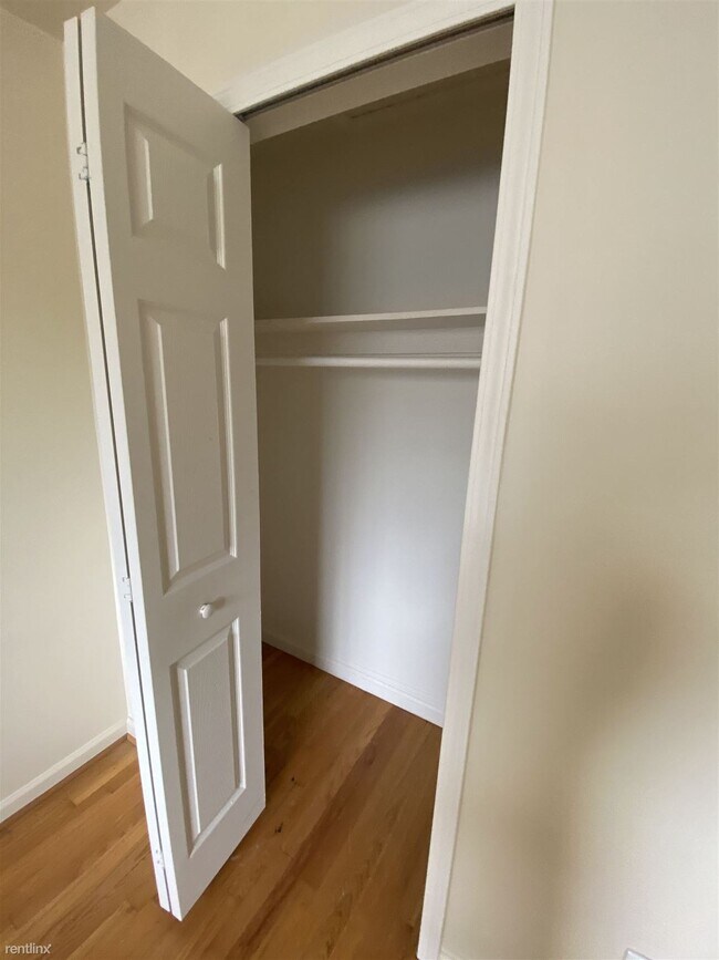 Building Photo - 17161 Denver St