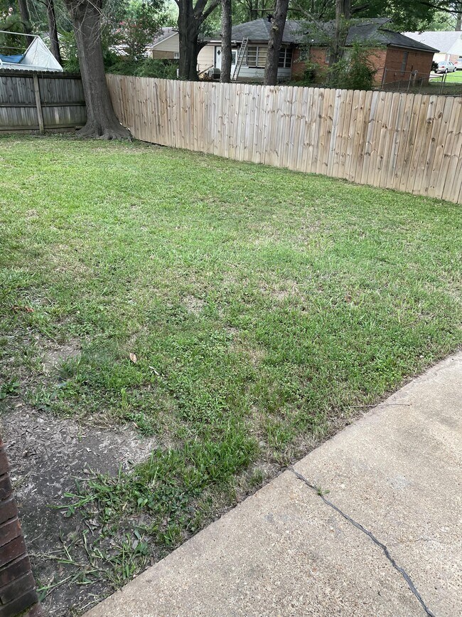 Building Photo - 1128 Verlington Dr