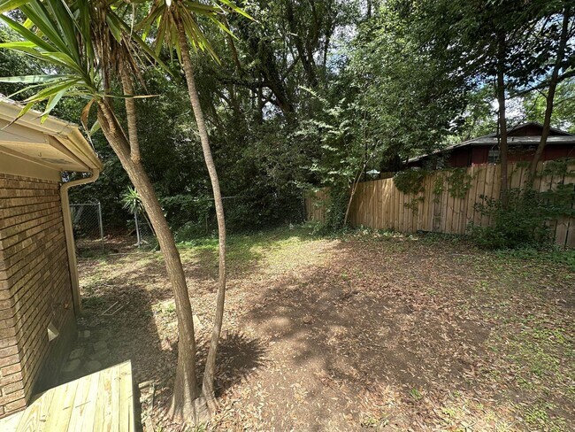 Building Photo - 2084 Pats Place