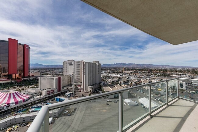 Building Photo - 2700 Las Vegas Blvd S