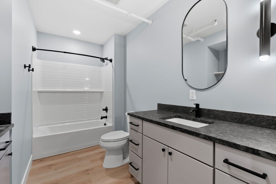 Building Photo - 266 E Michigan Ave