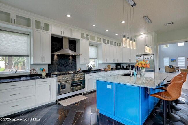 Building Photo - 7785 Grand Oak Cir