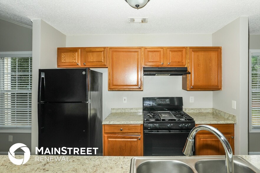Building Photo - 1514 N Hampton Ct