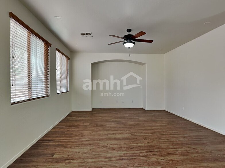 Building Photo - 18015 W Carol Ave