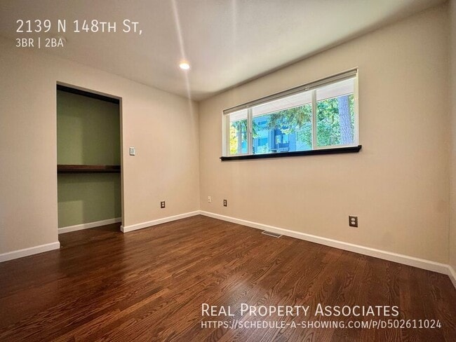 Building Photo - 2139 N 148th St