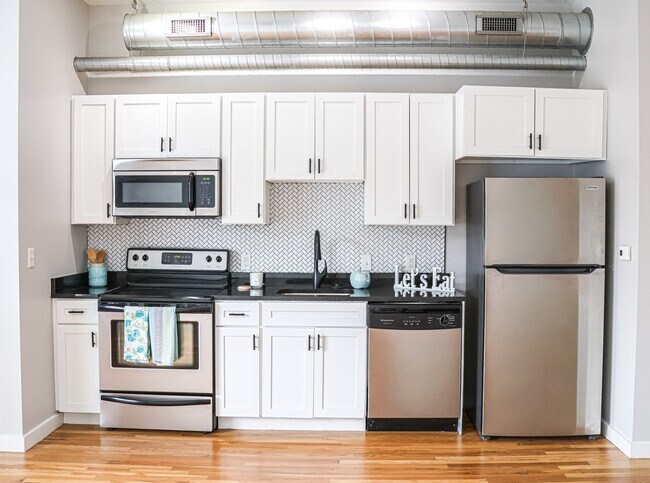 Building Photo - Gale Lofts