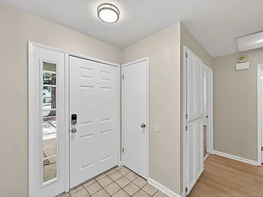 Building Photo - 3 bedroom 2 bath in Dry Creek School District.
