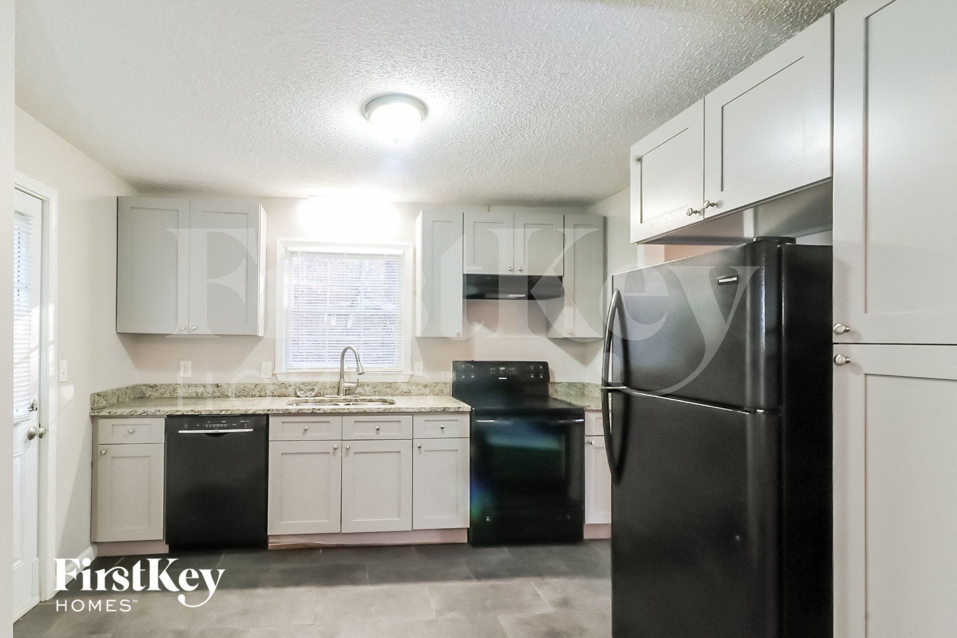 Building Photo - 55 Grant Dr NW