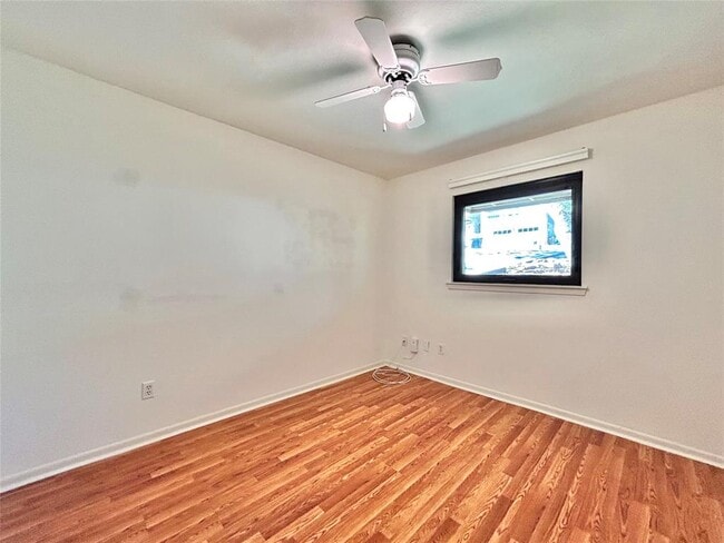 Building Photo - 11205 Terrace Bluff Dr