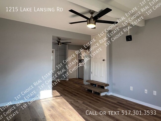 Building Photo - 1215 Lake Lansing Rd