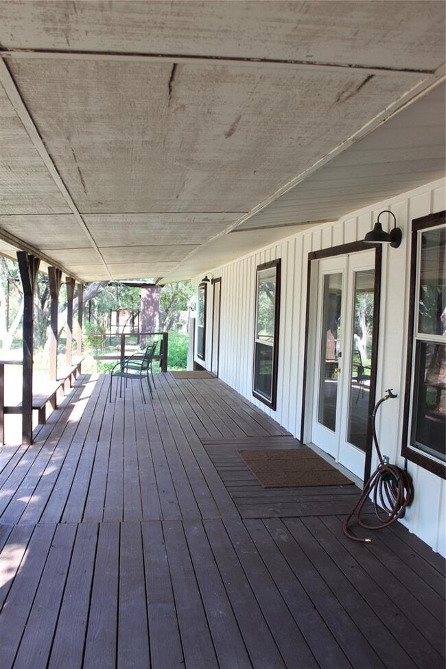 Building Photo - 630 Hillsedge Rd