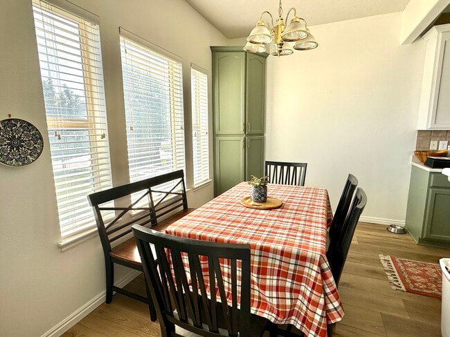 Building Photo - Kristilyn Lane