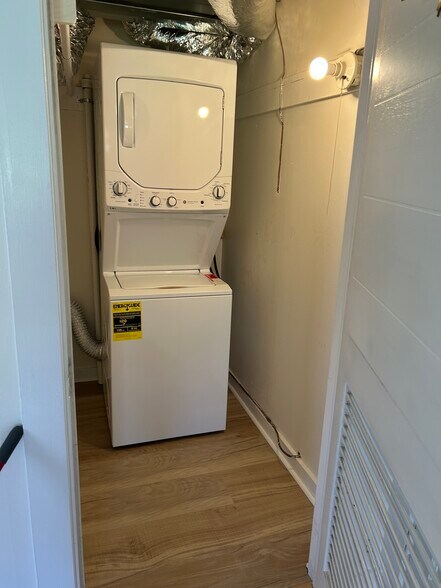 Building Photo - 413 Skippack Pike