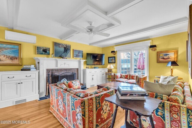 Building Photo - 149 Highway 35 N Unit